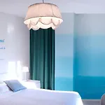 Elite Hotel 3*