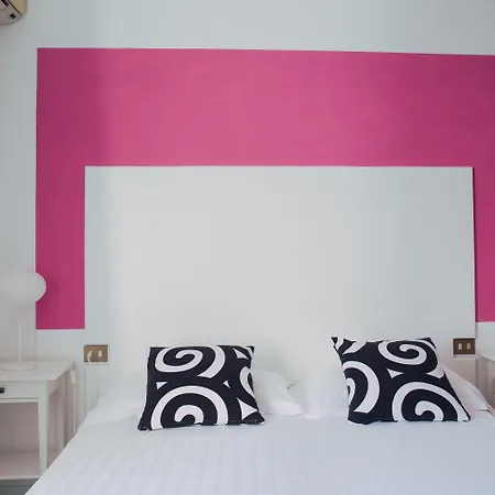 ホテル Elite 3*
