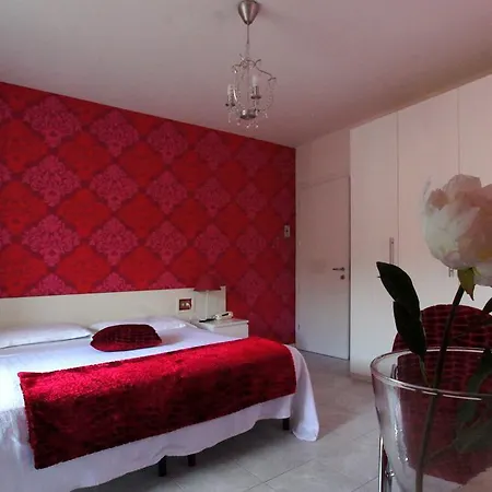 Elite Hotel