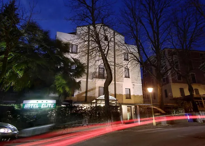 فندق إيليت