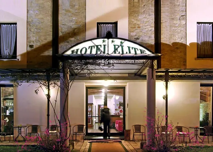 إيليت فندق سالسوماجّوري تيرمي